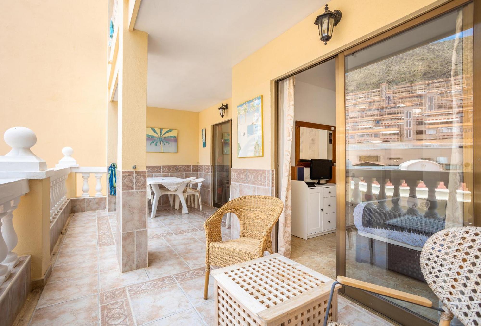 לוס כריסטיאנוס Castle Harbour Melanie'S Apartment By Lovetenerife מראה חיצוני תמונה