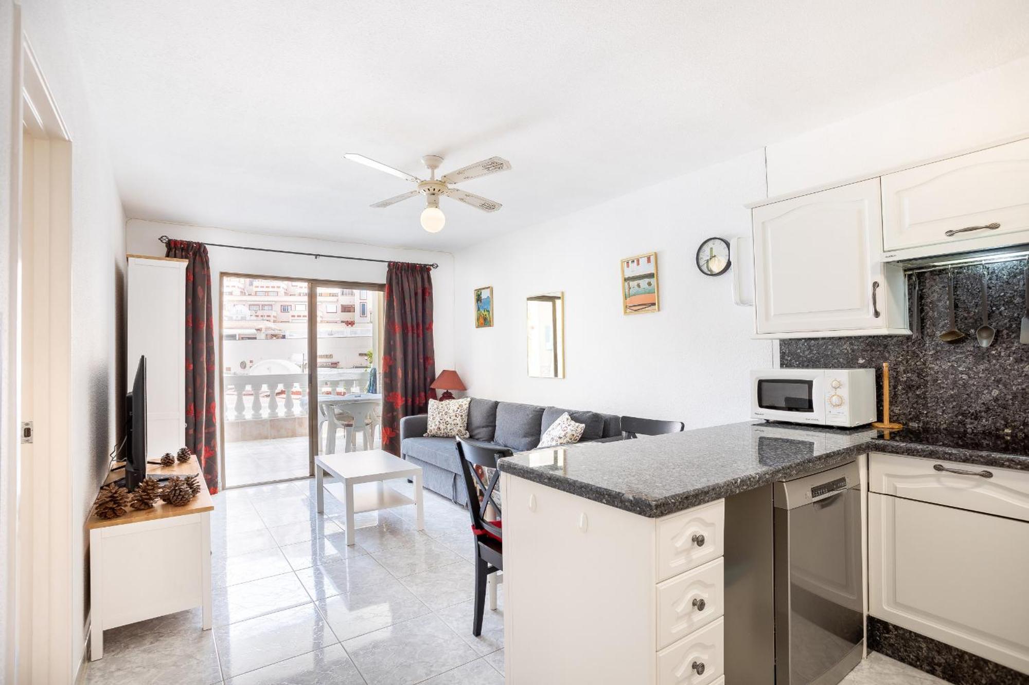 לוס כריסטיאנוס Castle Harbour Melanie'S Apartment By Lovetenerife מראה חיצוני תמונה